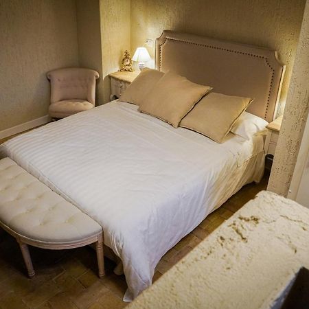 1870 Bed & Breakfast Arpino Exterior photo
